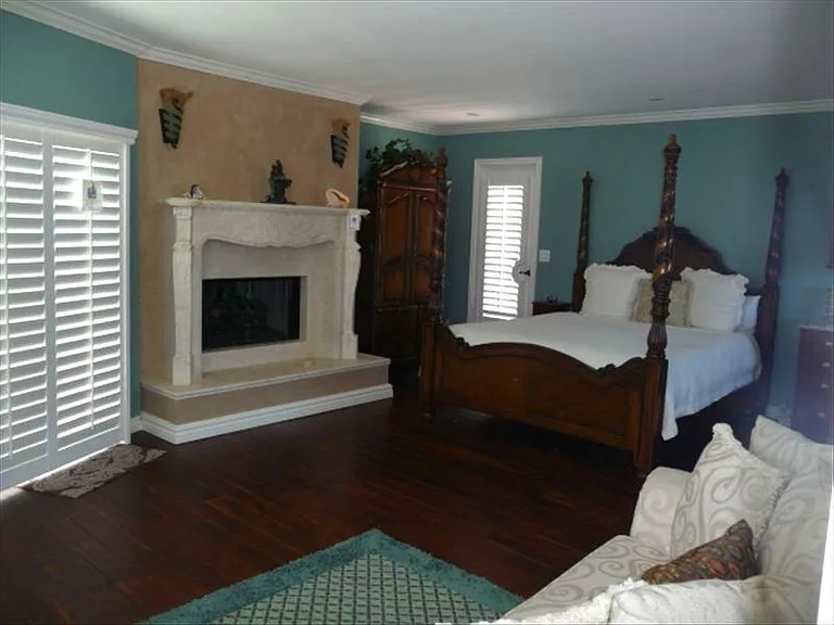 5241 Wavecrest Way — Photo 3