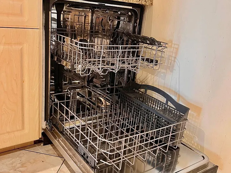 New dishwasher
