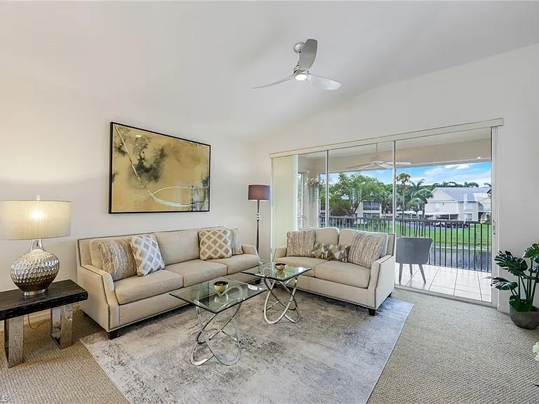 437 Wiggins Lake Ct #201 — Photo 2