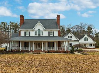 180 Doe Valley Dr, Clay City, KY 40312