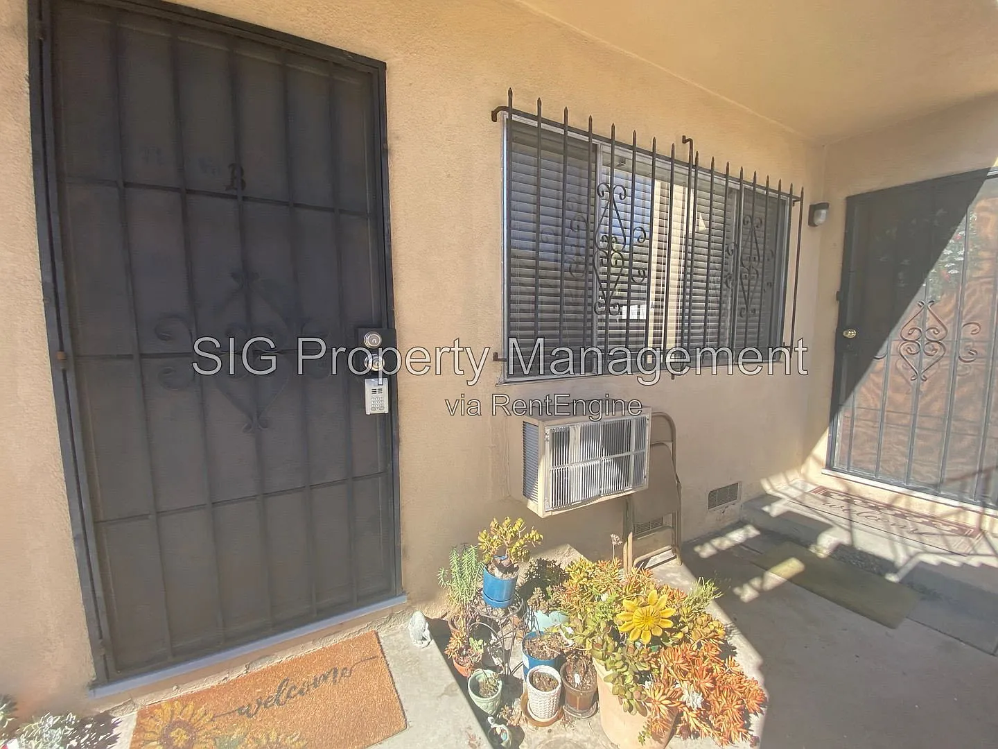 1 bed, 1.0 bath, $2,195 — Photo 2