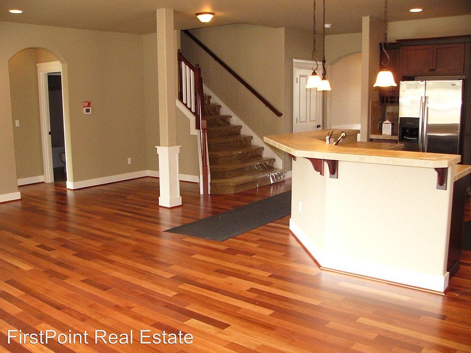 1st image of 4620 205th Street Ct E