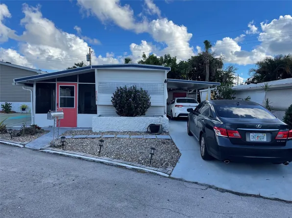 8708 SW 15th Court, Davie, FL 33324