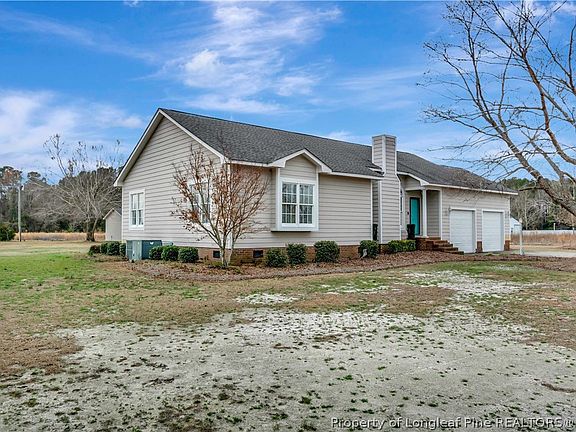 3rd image of 143 Pridgen Rd