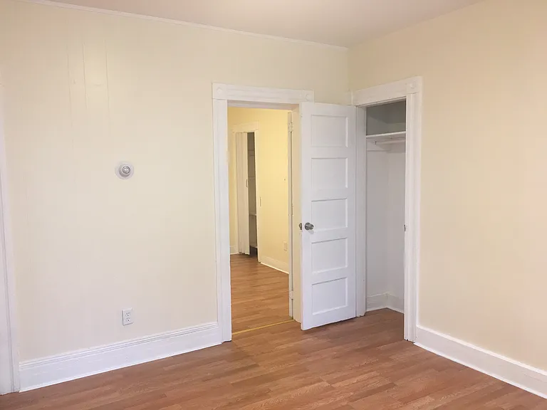 28 Cedar St #1 — Photo 37
