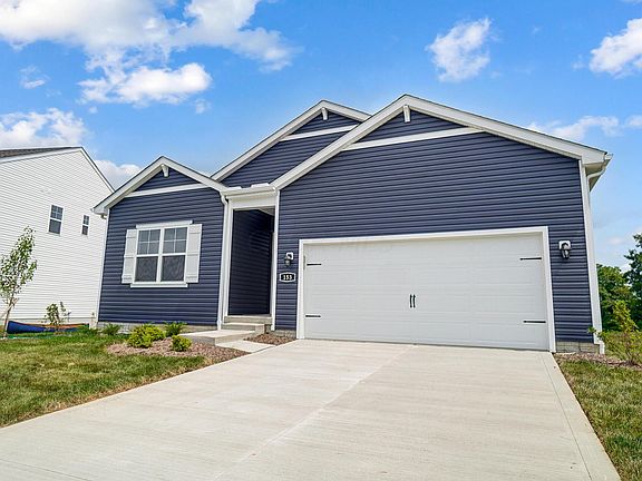 3rd image of 153 Avery Pl