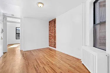 Rented by Cooper & Cooper Real Estate