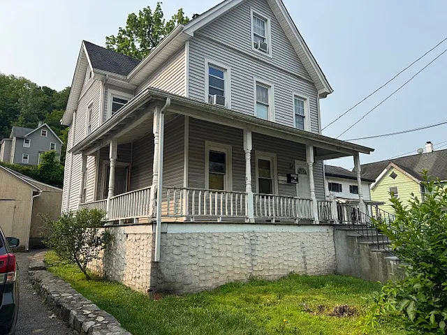 1333 Park St #A — Photo 1