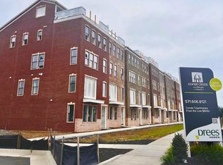 20879 Murry Falls Ter, Ashburn, VA 20147