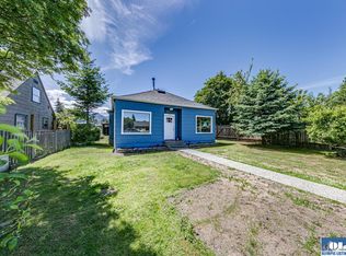 1228 E Columbia St, Port Angeles, WA