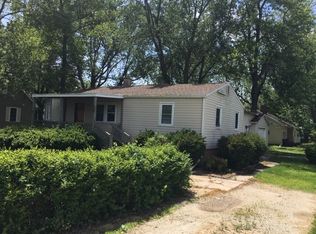 503 S Walnut St, Chebanse, IL 60922