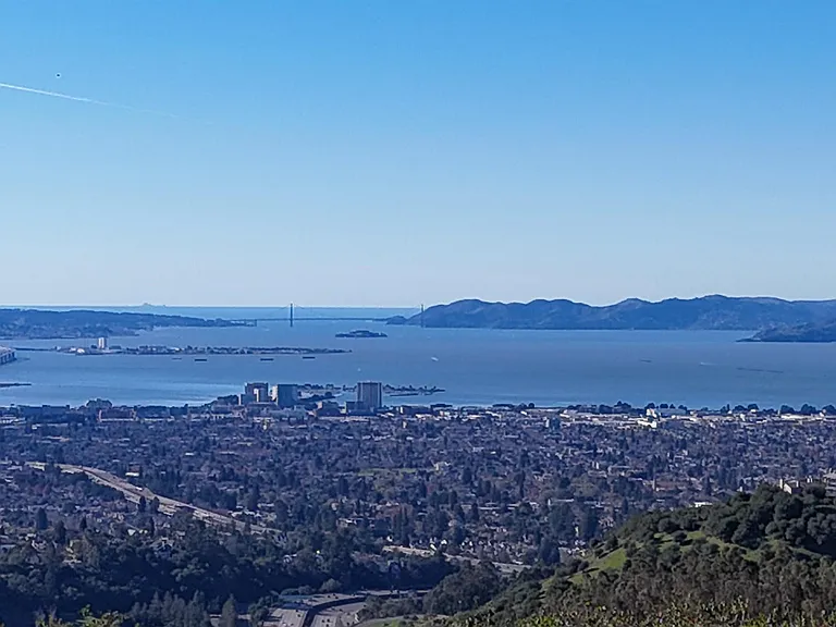 6100 Skyline Blvd — Photo 25