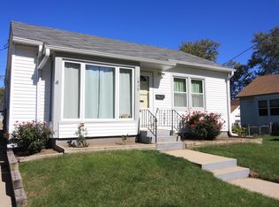 1430 North St, Racine, WI 53402