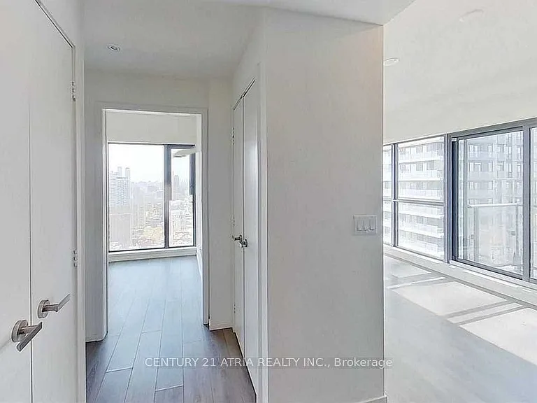 159 Dundas St E #1306 — Photo 2
