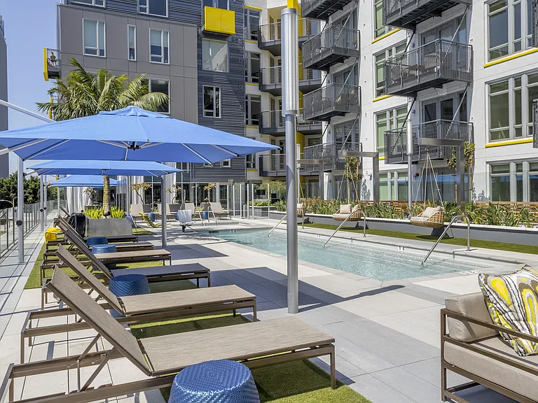 mResidences Olympic & Olive — Photo 16