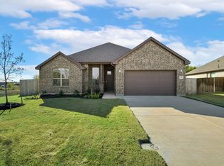 309 Horseshoe Bnd, Valley View, TX 76272