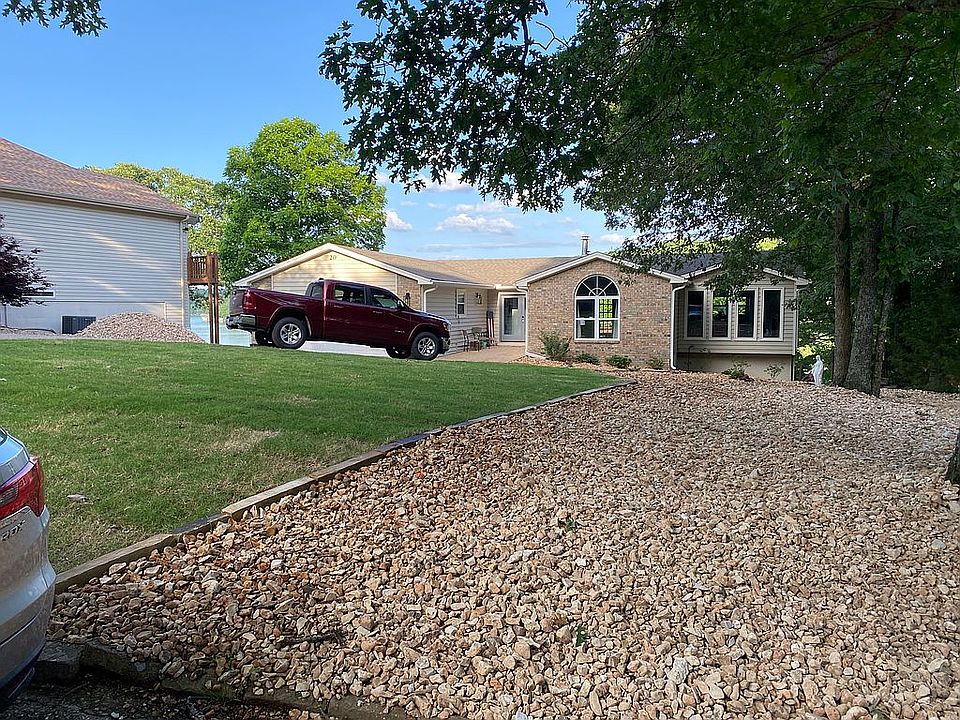 1st image of 20 Wandsworth Dr