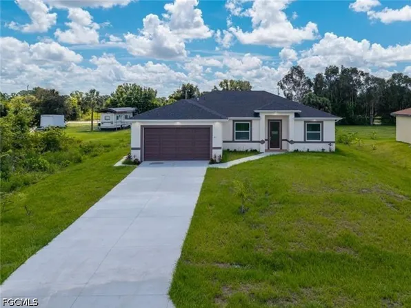 311 Rand Ave, Lehigh Acres, FL 33974