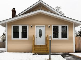 206 Marsden St, Springfield, MA 01109