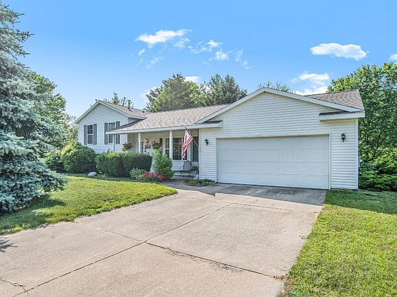 2nd image of 5673 Mary Elizabeth Dr