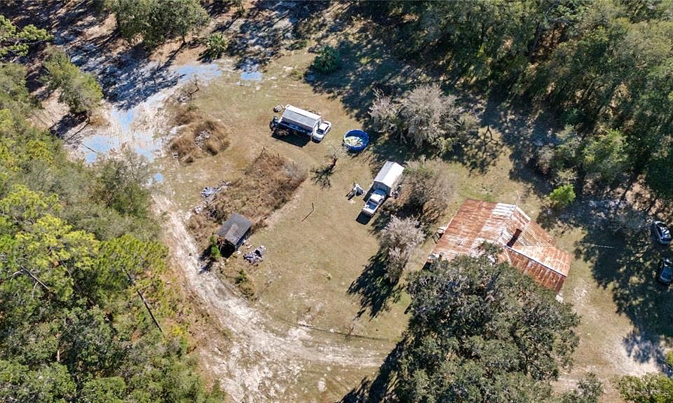 1st image of 815 NE 145th Avenue Rd