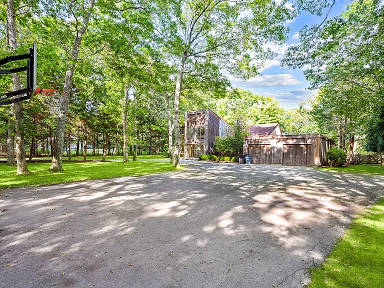 26 Woodland Way — Photo 24