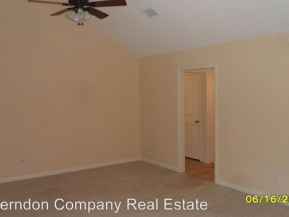 2nd image of 4481 Country Oak Dr
