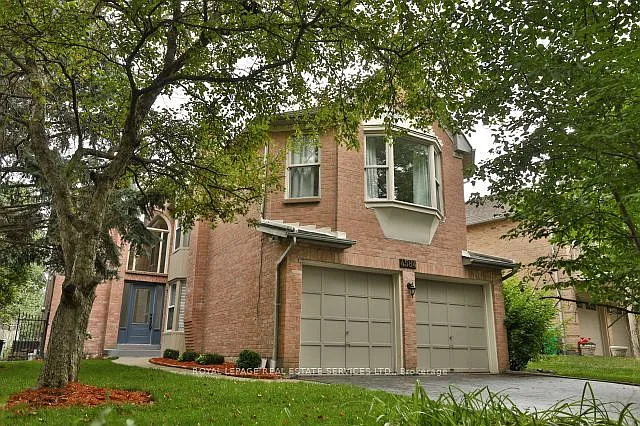 4584 Glastonbury Pl — Photo 1
