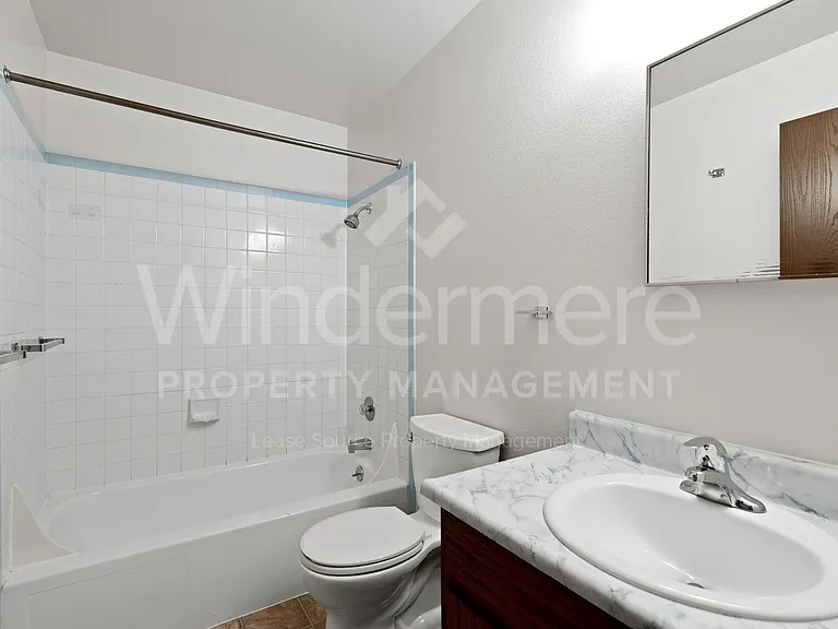 1611 W. 6th Ave — Photo 20