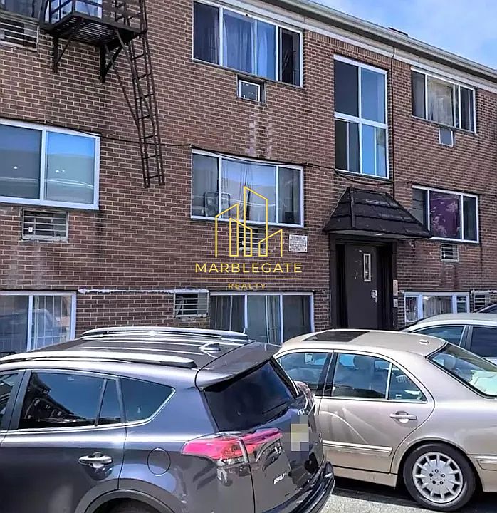 1st image of 404 Stuyvesant Ave #33