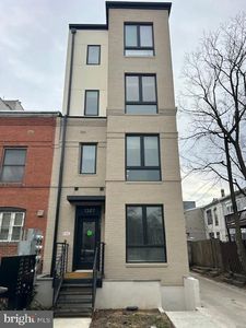 1307 K St SE #101, Washington, DC, 20003