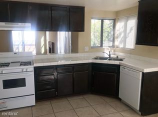 585 Quail Dr, Lake Elsinore, CA 92530