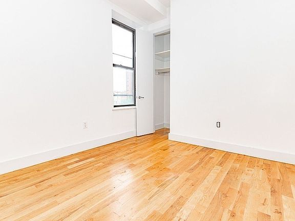 5th image of 54 Lewis Ave #4C