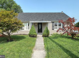 1932 Stoverstown Rd, Spring Grove, PA 17362