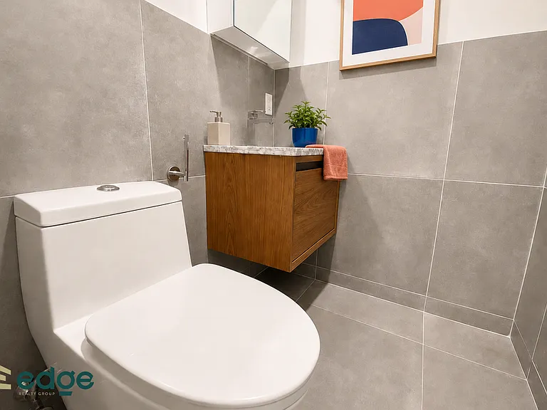 28 Wilson Ave #1B — Photo 8