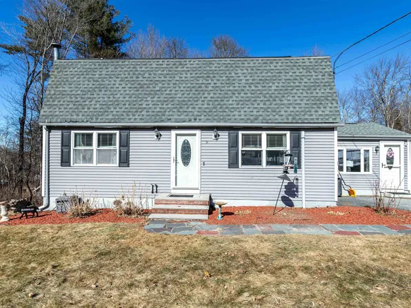 9 Vassar Drive, Pelham, NH 03076