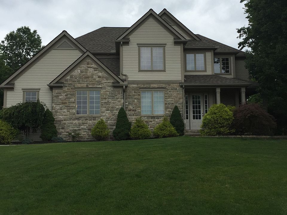 1st image of 8461 Redwood Ct