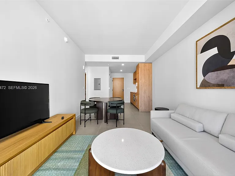 11 NE 6th St #3210 — Photo 33