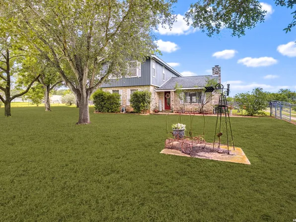 12591 LAVERNIA RD, St Hedwig, TX 78152