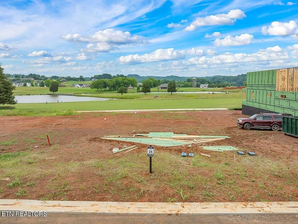 1st image of 717 Black Bear Cir Lot 25