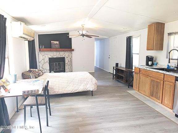 2nd image of 114 DURDEN Road