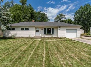 2424 Lindale Rd, Rockford, IL 61109