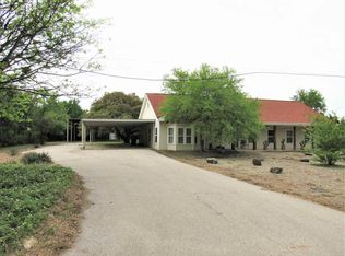 325 Overlook Rd, Valley Mills, TX 76689