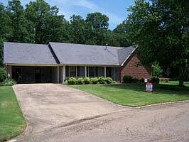 Home for Sale in Tupelo, Mississippi $125,000