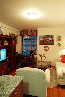 Rented by Rachel Realty | media 30