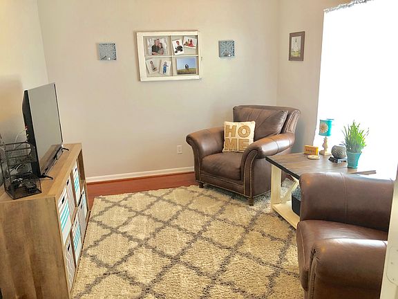 4th image of 12806 Cattail Shore Ln