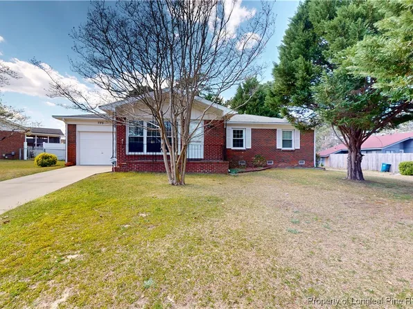 735 Amber Dr, Fayetteville, NC 28311