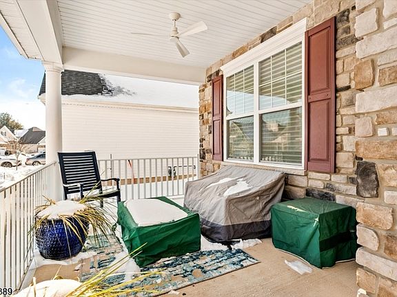 2nd image of 43 Kline Rd