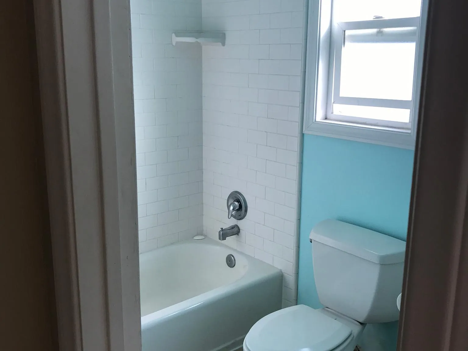 163 Date Ave — Photo 2