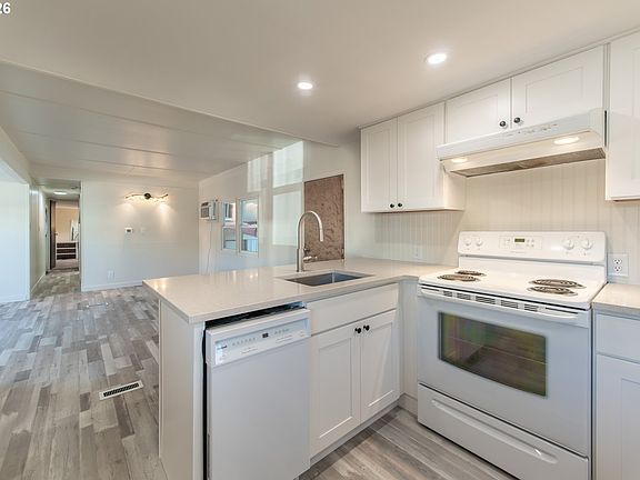 3rd image of 3500 SE Concord Rd Unit 65